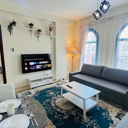 Newly Furnished Cozy One Bed Room Apartment 2 Bathroom City View Dubai Exterior photo