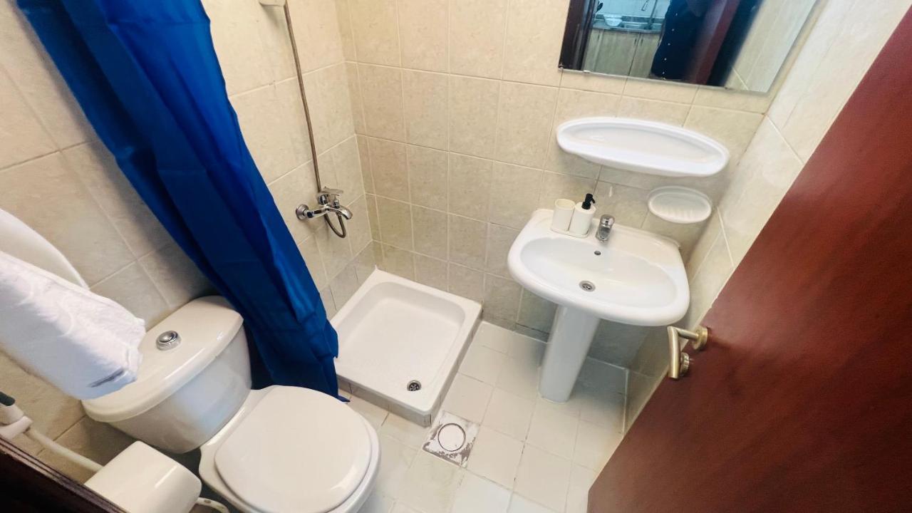 Newly Furnished Cozy One Bed Room Apartment 2 Bathroom City View Dubai Exterior photo