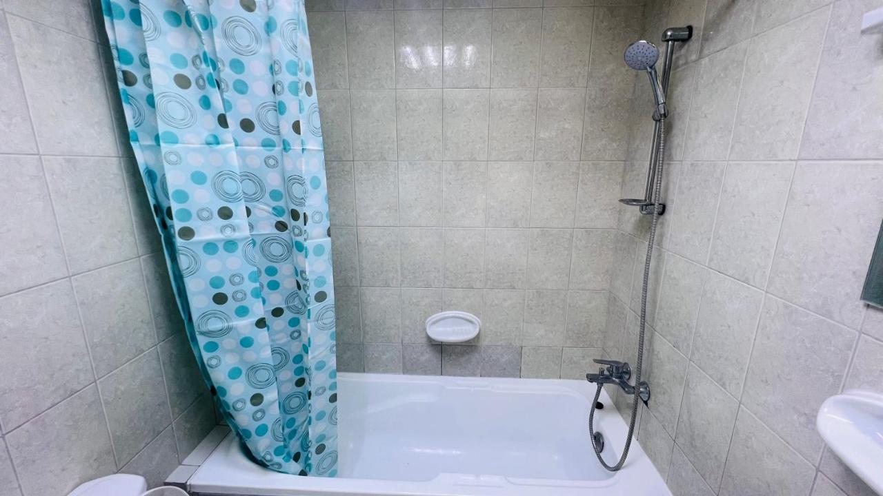 Newly Furnished Cozy One Bed Room Apartment 2 Bathroom City View Dubai Exterior photo